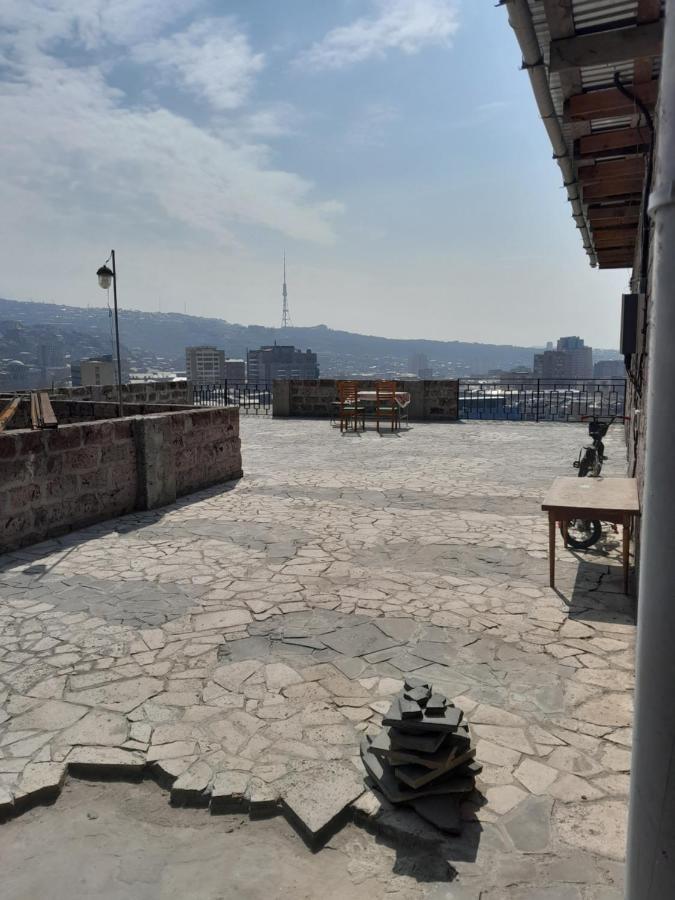 Art Guest House In Kaskad Γιερεβάν Δωμάτιο φωτογραφία